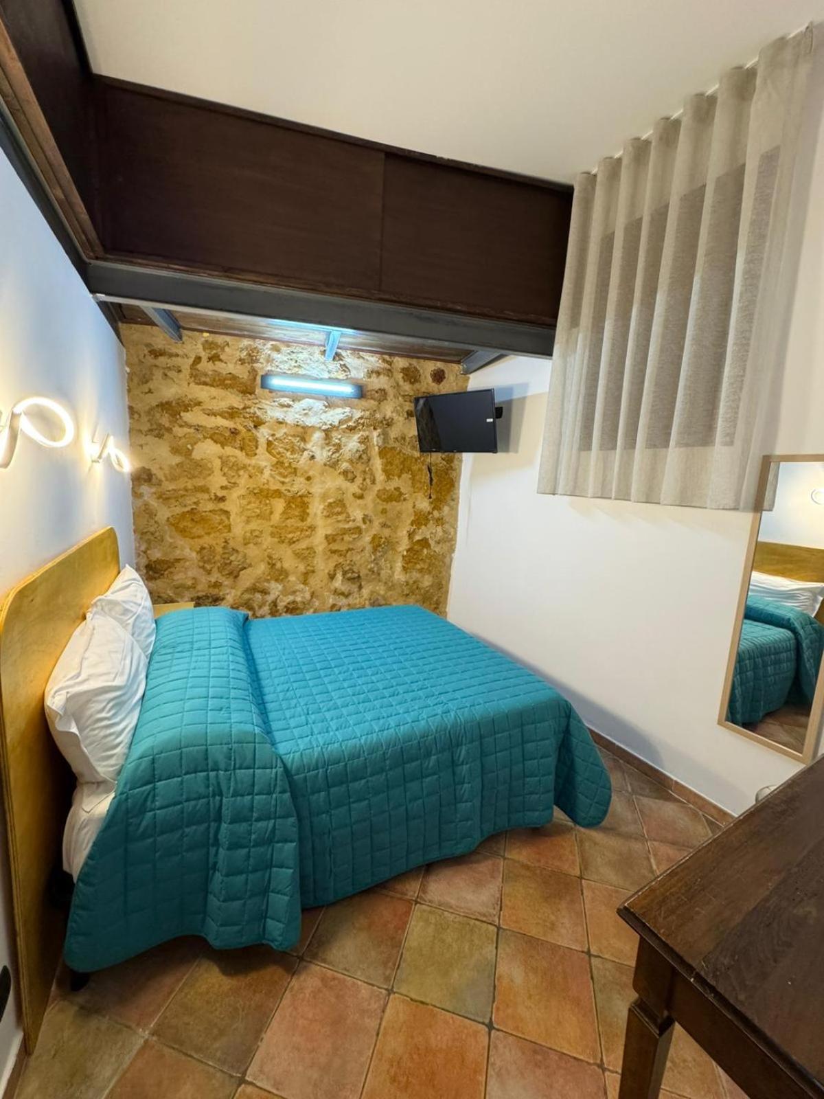 Hotel Le Scalette Del Centro Agrigento Exterior foto